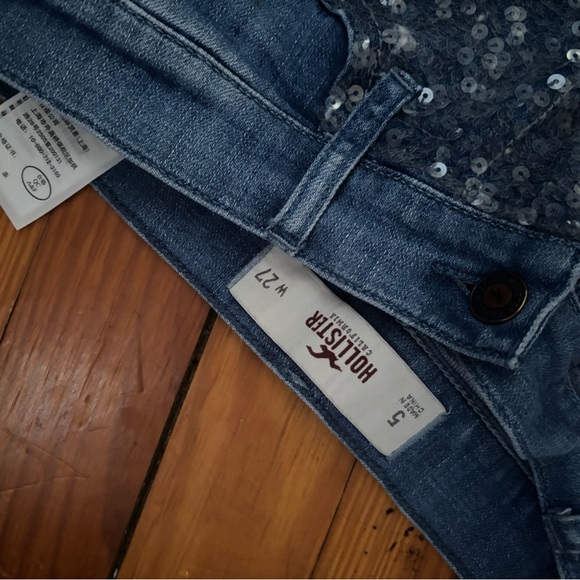 Hollister Denim Shorts Set - Blue and Dark Blue - Picture 3 of 7